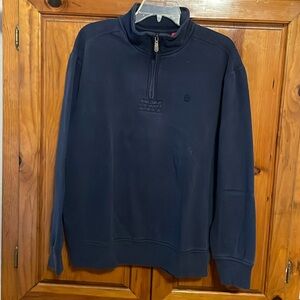 Half-zip pull over